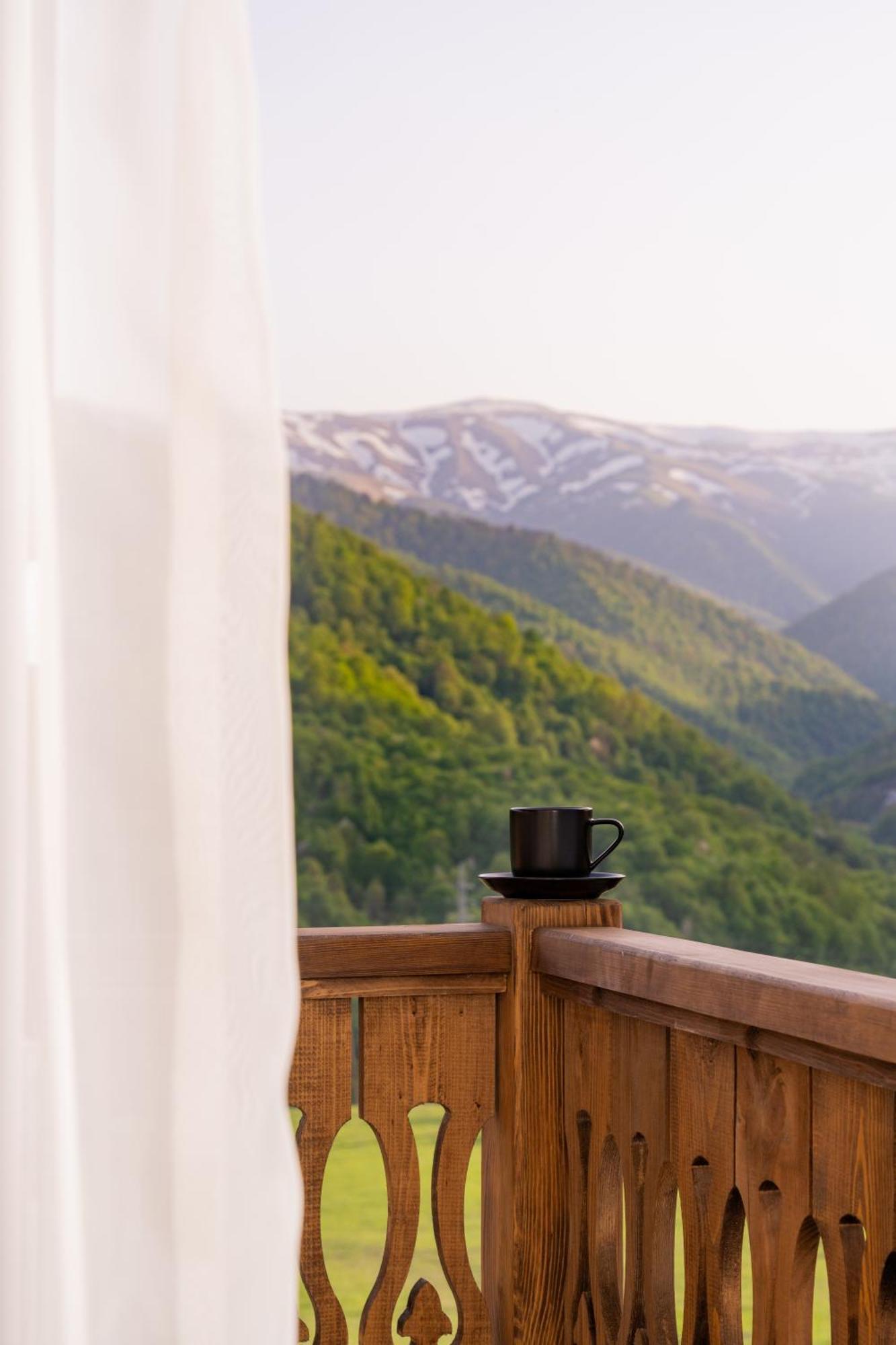 Motives Inn Dilican Dış mekan fotoğraf